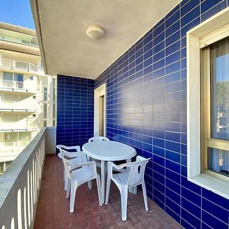 Blu 利尼亚诺萨比亚多罗